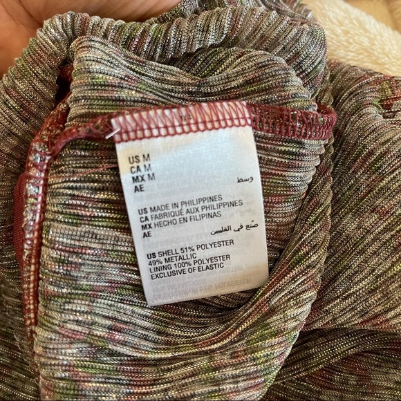 NWT INC International Concepts Ruffled Top - Picture 12 of 12